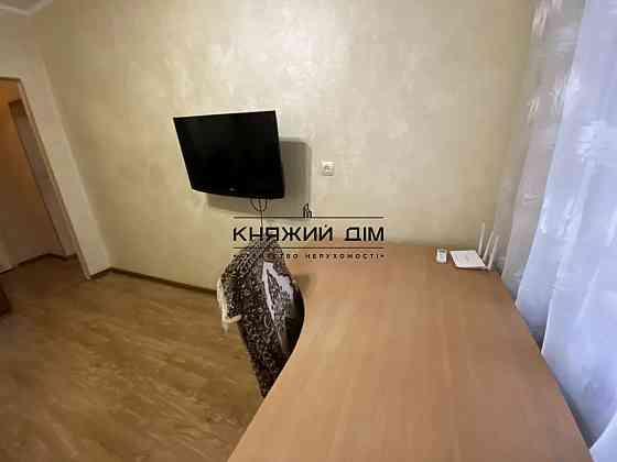 Продаж 1-кімнатної вул.Урлівська 1/8 м.Позняки Киев