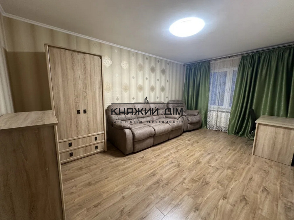 Трикімнатна квартира в ЖК “Амурський” Киев - изображение 8