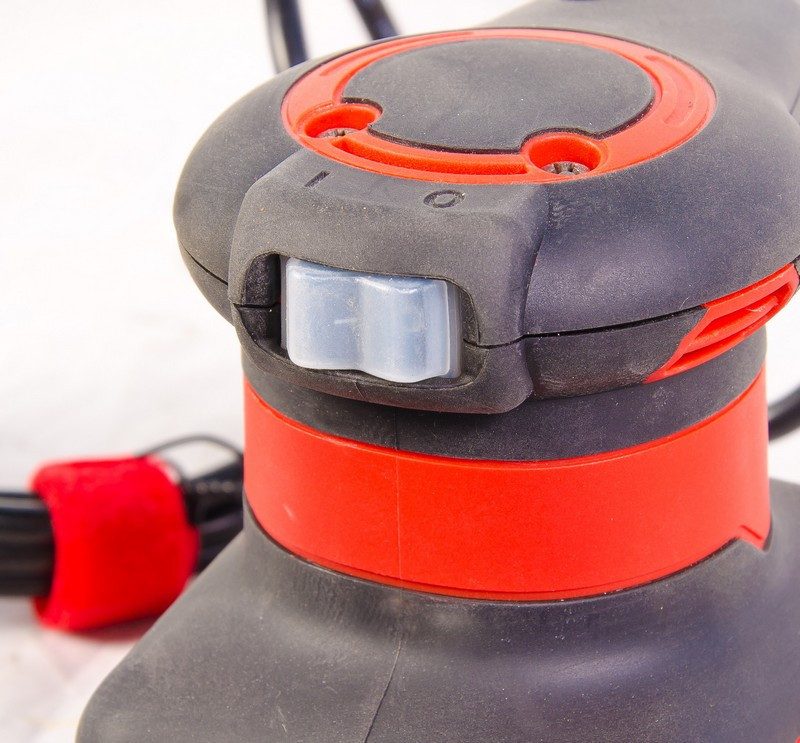 Машина плоскошлифовальная MPT PROFI 240 Вт 110х110 мм 14000 об/мин дополнительные щетки MPS2403 Харків - зображення 4