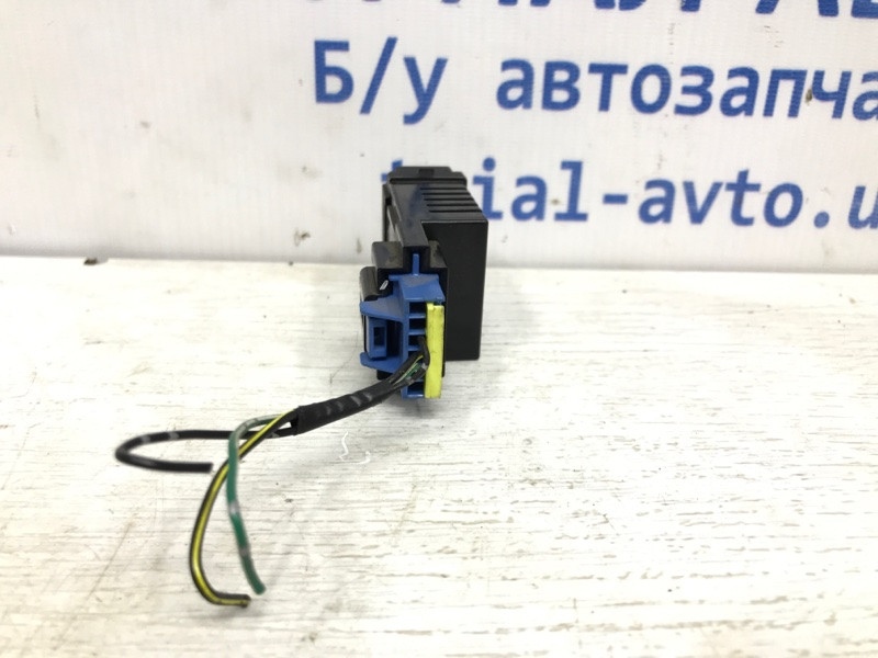 Кнопки управления Mitsubishi Outlander CU 2.4 БЕНЗИН 4G69 2003 (б/у) Киев - изображение 3