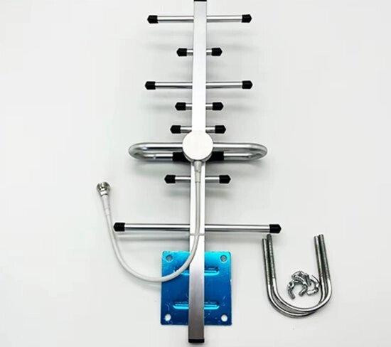 Антенна Yagi 698-2870 МГц 12 dBi, до 25 Вт, N-female. Рабочие участки смотрите на графиках КСВ (1092 Днепр - изображение 2