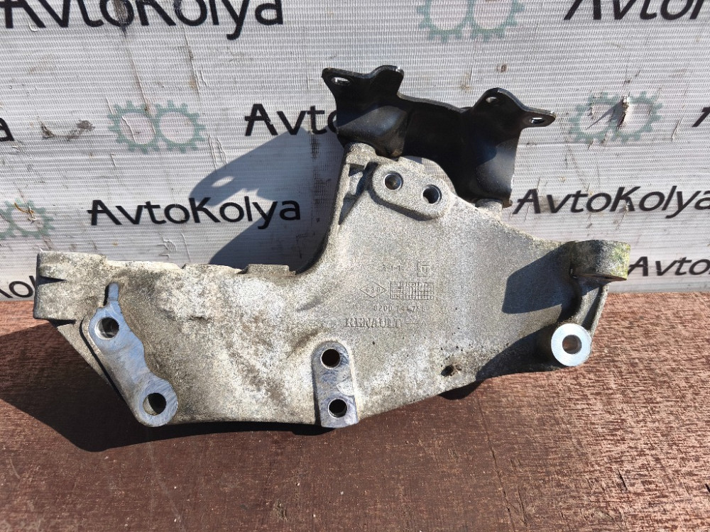 Кронштейн двигателя правый Nissan Primastar 2.0 dci 2007-2013 (8200741758) Ковель - зображення 1