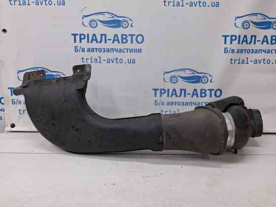 Воздухозаборник Mitsubishi Pajero Wagon 3 3.2 ДИЗЕЛЬ 4M41 1999 (б/у) Киев