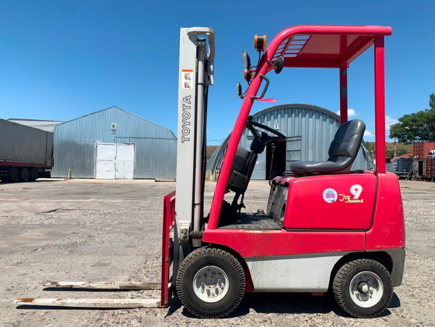 Вилочный автопогрузчик Toyota на 0.9 тонн, компакт-модель. Модель: 40-3FGL9 Умань - изображение 1