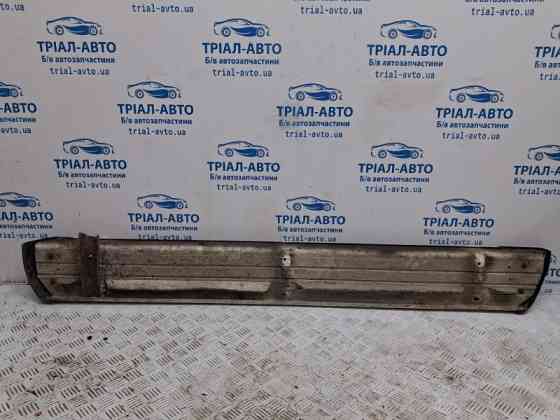 Подножка Mitsubishi L200 KB 2.5 DIESEL 4D56 2006 прав. (б/у) Киев