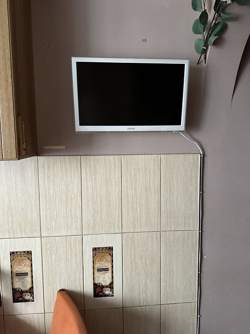 Продам. 2-к.кв. 2/5, вул. Січових Стрільців Дніпро - зображення 2