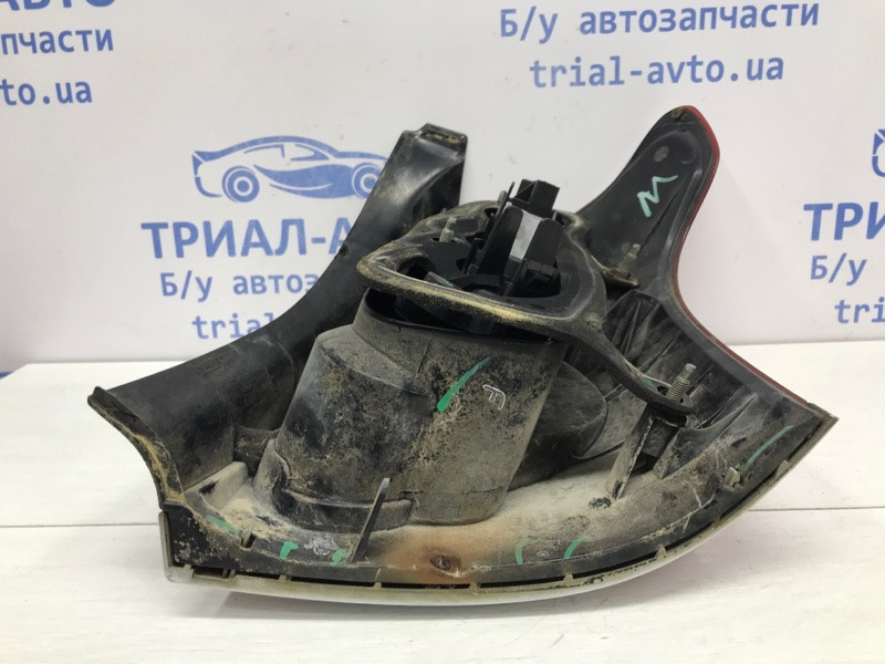 Фонарь задний внешний левый Toyota Avensis 2002-2010 81561-05170 (Арт. 42240) Київ - зображення 7