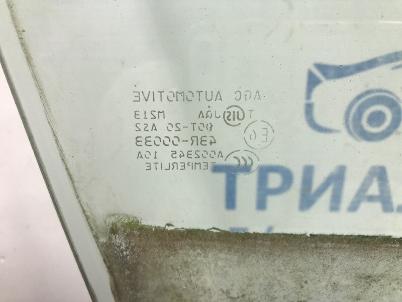 Стекло двери переднее правое Mitsubishi ASX GA 1.8 DIESEL 4N13 2010 (б/у) Київ - зображення 3