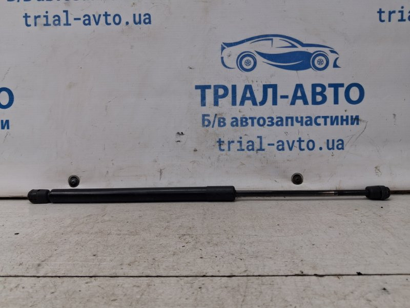 Амортизатор крышки багажника Mitsubishi Outlander CU 2.4 БЕНЗИН 4G69 2003 (б/у) Киев - изображение 1