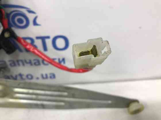 Стеклоподъемник задний правый Mitsubishi Pajero Sport K9 2.5 DIESEL 4D56 1996 (б/у) Київ