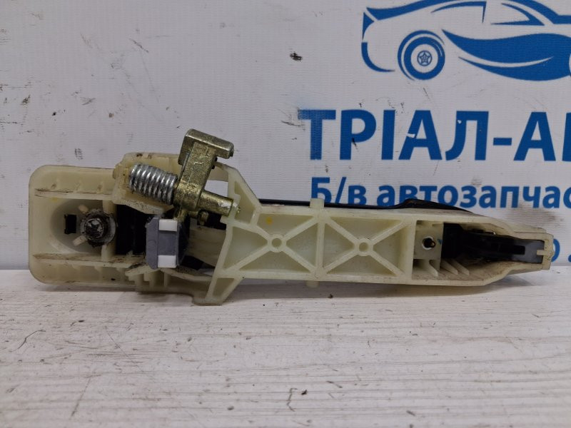 Ручка двери внешняя задняя левая Hyundai Santa fe CM 2.2 DIESEL D4HB 2005 (б/у) Киев - изображение 3