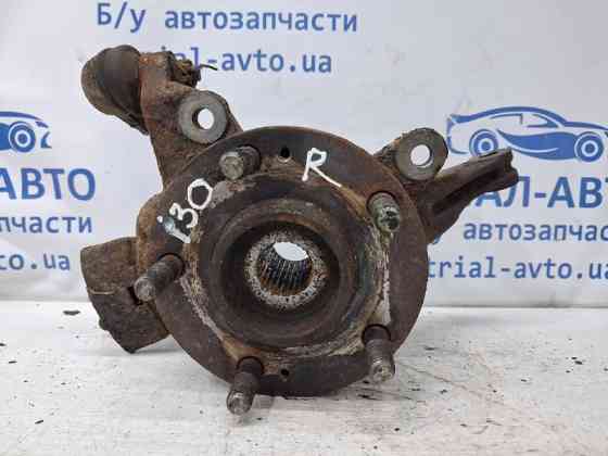 Кулак поворотный правый со ступицей Hyundai I30 FD 1.6 DIESEL D4FB 2007 (б/у) Київ