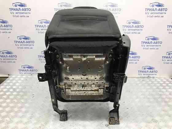 Сиденье переднее правое Mitsubishi Pajero Sport K9 2.5 DIESEL 4D56 1996 (б/у) Киев