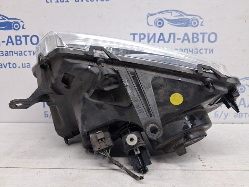 Фара правая галоген Dacia Duster HS 1.5 DIESEL K9K 2010 (б/у) Київ - зображення 5