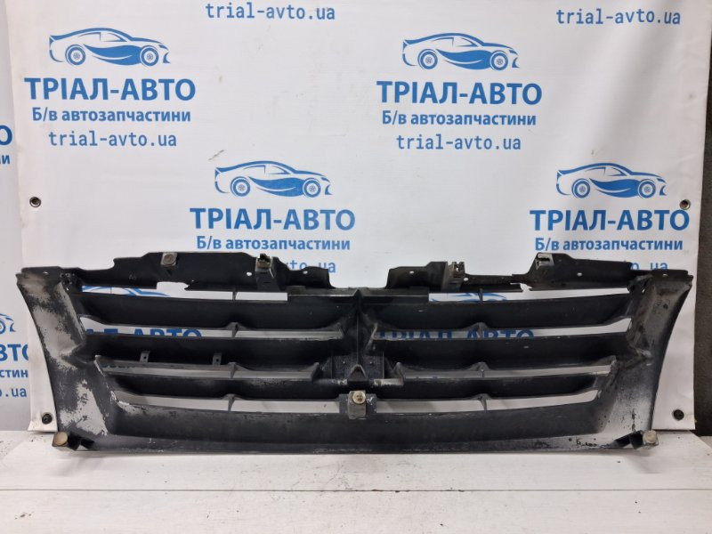 Решетка радиатора Mitsubishi Pajero Wagon 3 3.2 ДИЗЕЛЬ 4M41 1999 (б/у) Київ - зображення 6