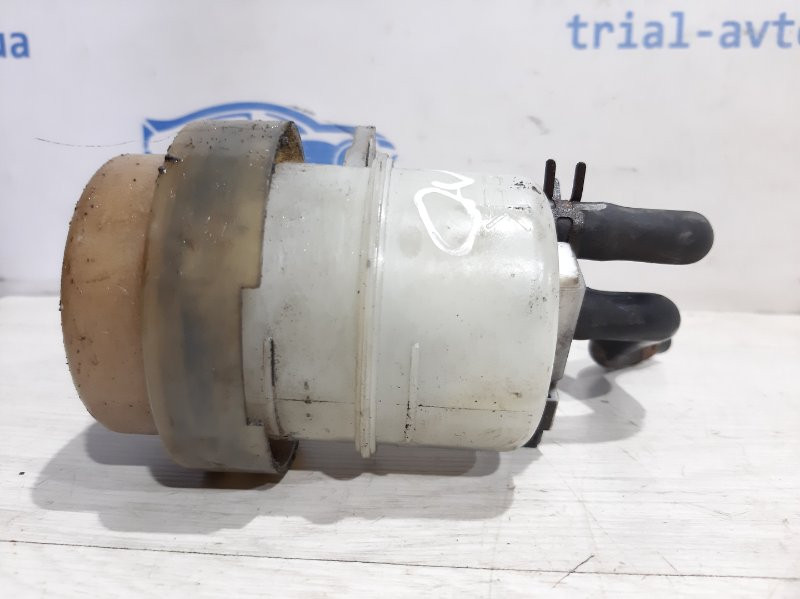 Бачок главного тормозного цилиндра Mitsubishi Outlander CU 2.4 БЕНЗИН 4G69 2003 (б/у) Киев - изображение 2