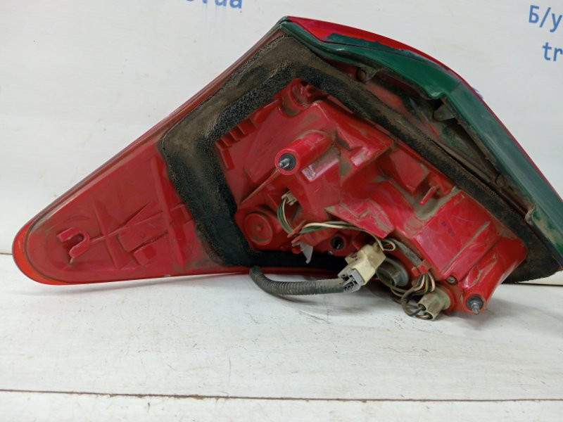 Фонарь задний внешний правый Toyota RAV 4 A30 2.0 БЕНЗИН 1AZFE 2005 (б/у) Киев - изображение 4
