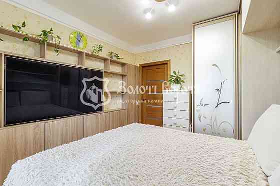 продажа 3-к квартира Киев, Соломенский, 90000 $ Київ