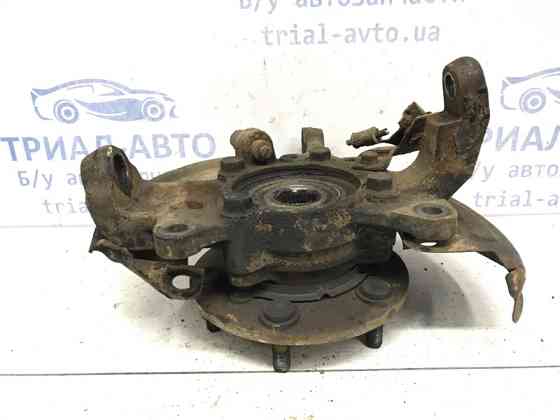 Кулак поворотный правый со ступицей Mitsubishi L200 2006-2015 MR992368 (Арт. 46411) Київ