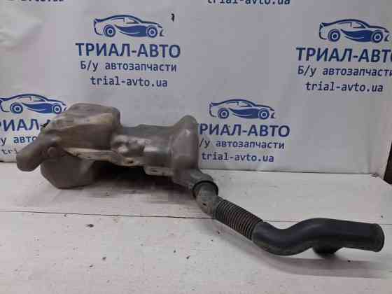 Бачок омывателя Mitsubishi Pajero Sport K9 2.5 DIESEL 4D56 1996 (б/у) Киев