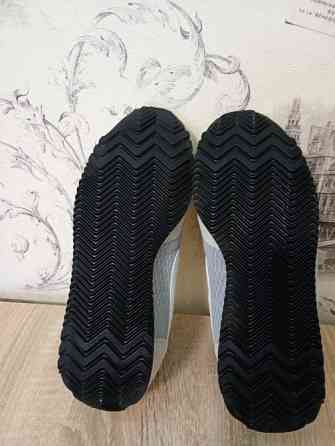 Жіночі кросівки NIKE оригінал Бахмач