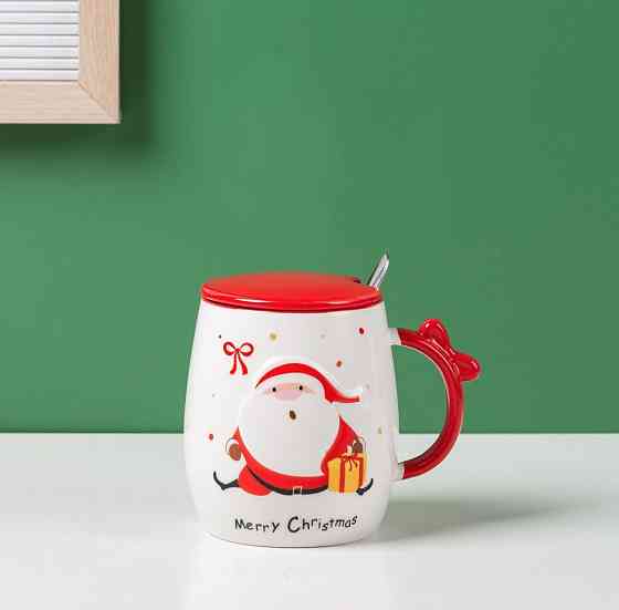 Кухоль з кришкою і ложкою Дід Мороз з подарунком 5685 420 мл Київ