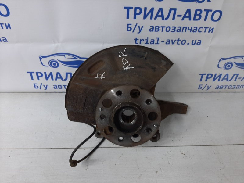 Кулак поворотный правый со ступицей SsangYong Korando C200 2.0 DIESEL 2010 (б/у) Киев - изображение 1