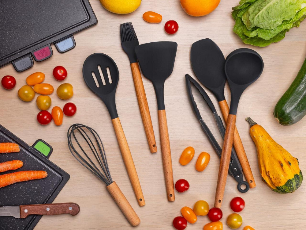 Набор силиконовых кухонных принадлежностей Kamille 8 предметов черный Одеса - зображення 4