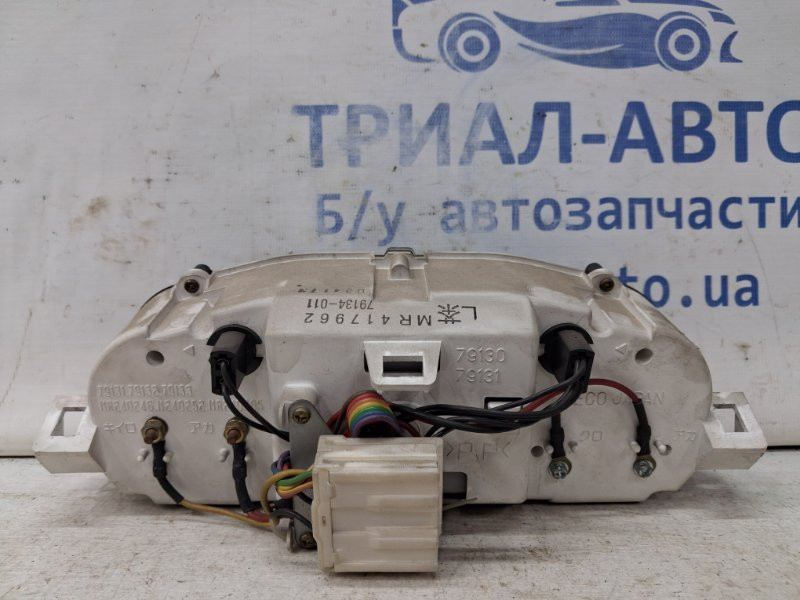 Приборная панель Mitsubishi Pajero Sport K9 3.0 БЕНЗИН 6G72 1996 (б/у) Киев - изображение 4