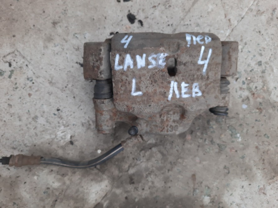 Передний суппорт Mitsubishi Colt Lanser Galant 1990 Дніпро - зображення 8