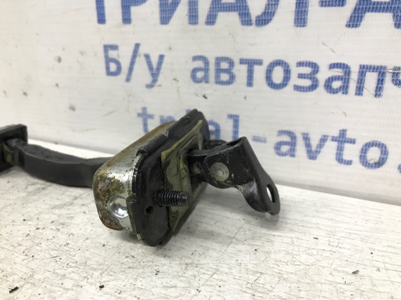 Ограничитель двери задний правый Kia Ceed ED 1.6 DIESEL D4FB 2006 (б/у) Киев - изображение 2