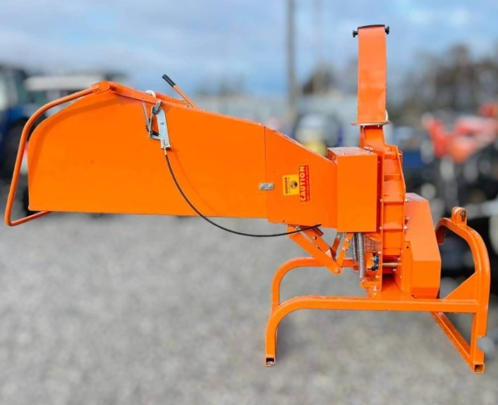 Щепоріз для трактора WC-M8 з автоматичною подачею Київ - зображення 1