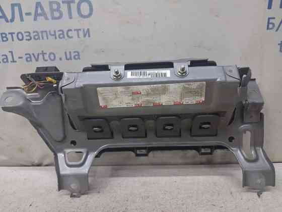 Подушка в колени Mitsubishi Lancer 2007-2017 7030A073XA (Арт. 83005) Киев