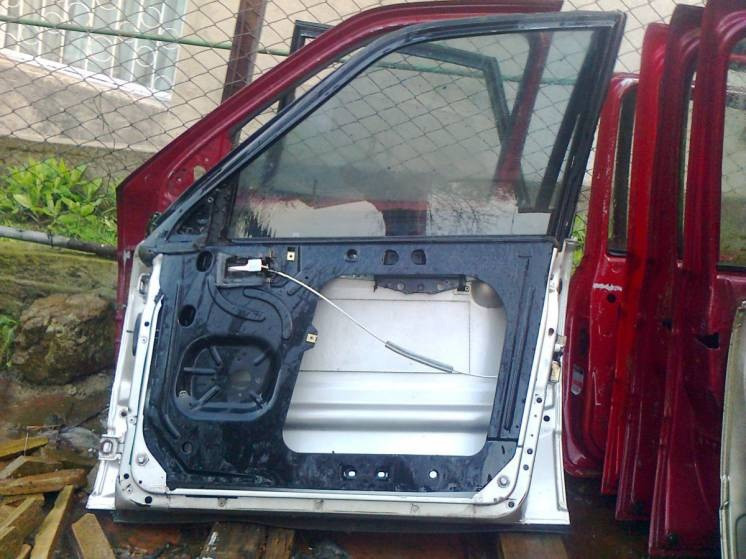 Дверка передня права 443831052 Ауді-100 82-88р.в. Вінниця - зображення 2