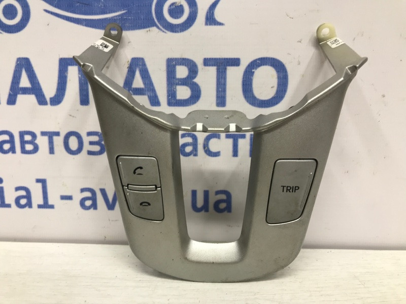 Кнопки руля Kia Ceed ED 1.6 DIESEL D4FB 2006 (б/у) Киев - изображение 1