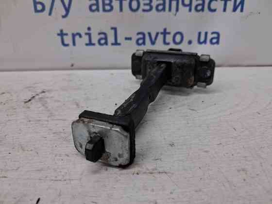 Ограничитель двери задний правый Hyundai Santa fe 2012-2019 794902W000 (Арт. 78077) Київ
