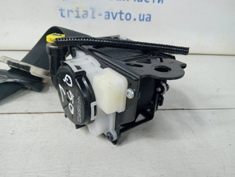 Ремень безопасности передний левый Infiniti Q50 V37 2.2 DIESEL OM651 2013 (б/у) Киев - изображение 3