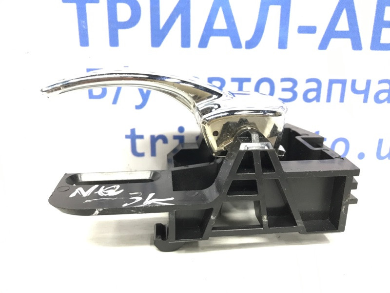 Ручка двери внутренняя левая Nissan Qashqai J10 2.0 БЕНЗИН MR20DE 2006 (б/у) Київ - зображення 2