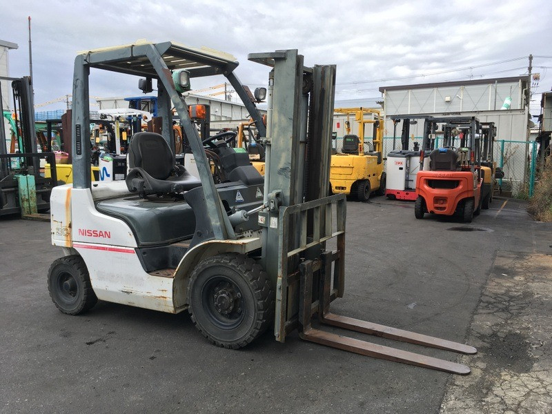 Дизельний навантажувач Nissan, із напрацюванням 511 мотогодин. Модель: NY1F2A20 Умань - зображення 1