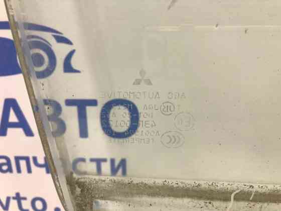 Стекло двери заднее правое Mitsubishi Lancer 10 1.5 БЕНЗИН 4A91 2007 (б/у) Київ