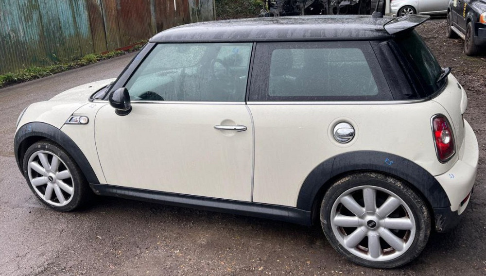 Запчасти БУ Mini Cooper S Киев По запчастям Мини R56, R55 разборка Киев - изображение 1