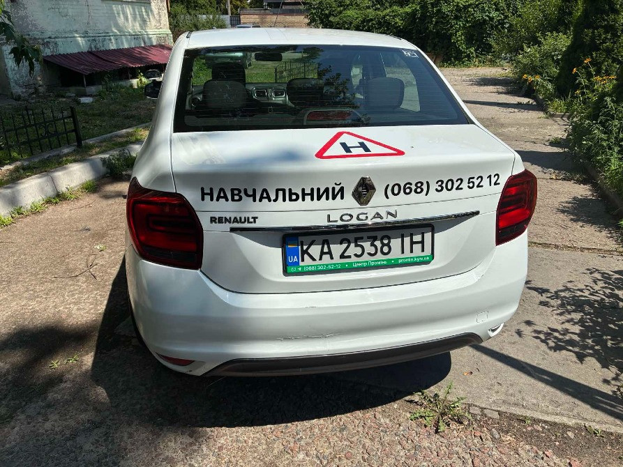 Автомобіль спеціалізований легковий седан учбовий Київ - зображення 2