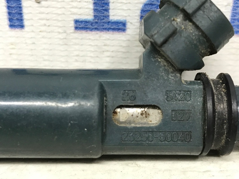 Форсунка топливная Toyota Land Cruiser J100 4.7 1998 (б/у) Київ - зображення 3