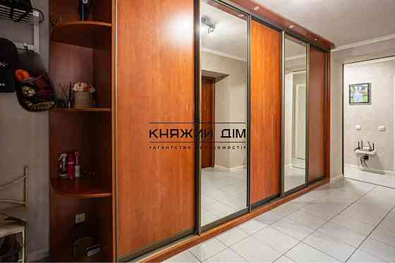 Продаж 3-х кімнатної ,вул.Драгоманова 44 А.м.Позняки . Киев