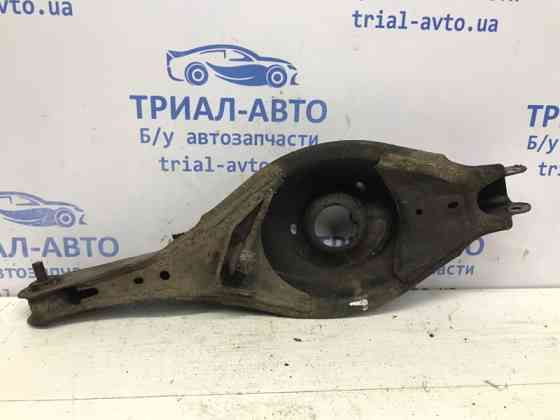 Рычаг задней подвески нижний поперечный (под пружину) Mazda 3 BM 2.2 DIESEL 2013 (б/у) Киев