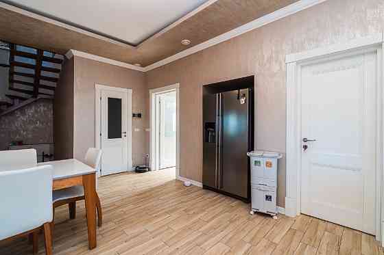 Продам будинок 240 м² на ділянці 18 соток Ивано-Франковск