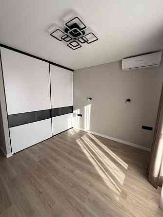 Продам. 2-к.кв. 6/9, вул.Героїв Рятувальників 6 ЖК «Дубініна». Днепр