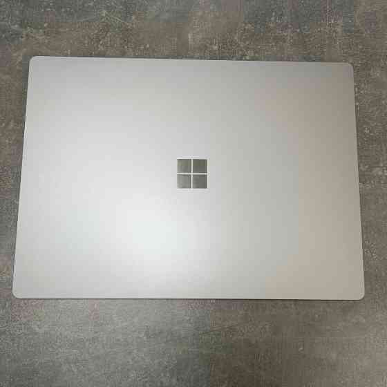 Сенсорний ноутбук Microsoft Surface 15 IPS Touch AMD Ryzen 5 3580U/відеокарта AMD Radeon Vega 9 2ГБ Київ