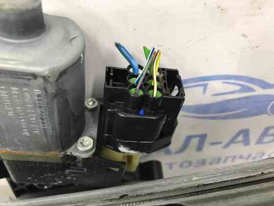 Стеклоподъемник передний правый Ford Kuga CBS 2.0 DIESEL 2011 (б/у) Київ