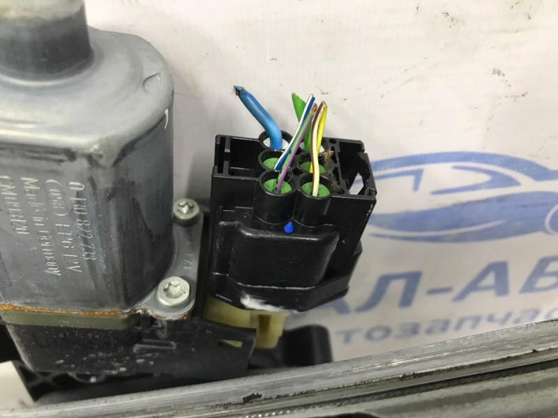 Стеклоподъемник передний правый Ford Kuga CBS 2.0 DIESEL 2011 (б/у) Київ - зображення 3